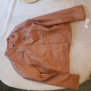 NWT brown jacket. Size large